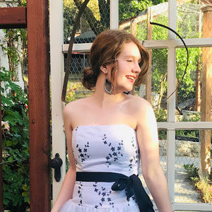 Meet your Posher, Grace